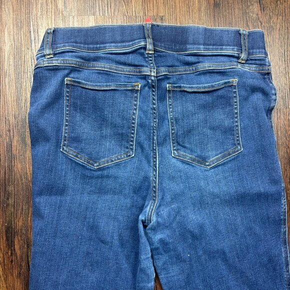 SPANX Flare High Rise Pull On Jeans Medium Wash Women’s Size Large - Picture 4 of 10